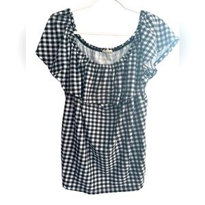 Black and White Ruched Peasant Top with Ruffle